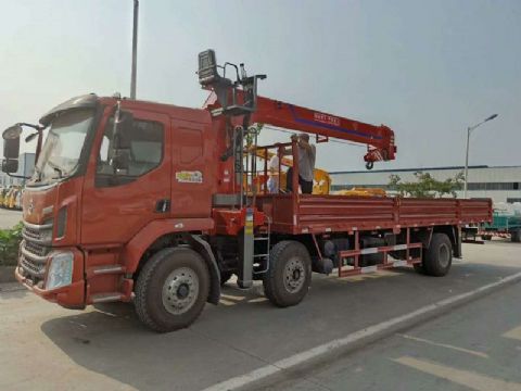 點(diǎn)擊查看詳細(xì)信息<br>標(biāo)題：柳汽前四后四隨車吊 閱讀次數(shù)：2306