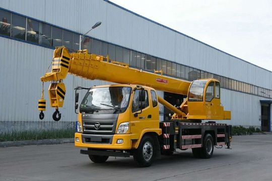 點擊查看詳細(xì)信息<br>標(biāo)題：16噸福田汽車吊 閱讀次數(shù)：2579